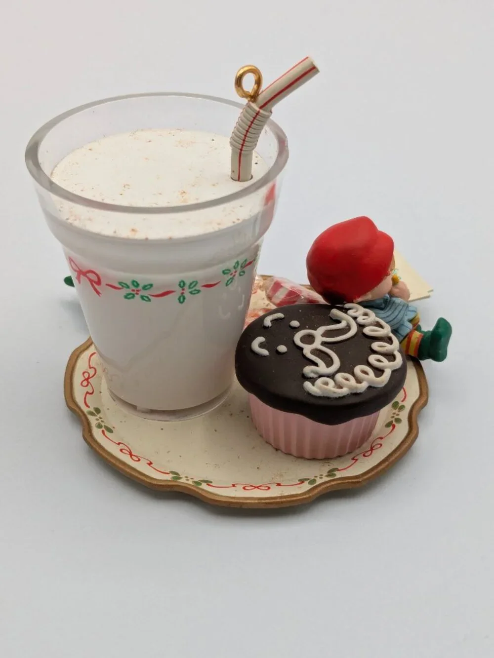 Enesco Treasury of Christmas "Santa's Midnight Snack" 1992 Vintage Ornament - Picture 6 of 11